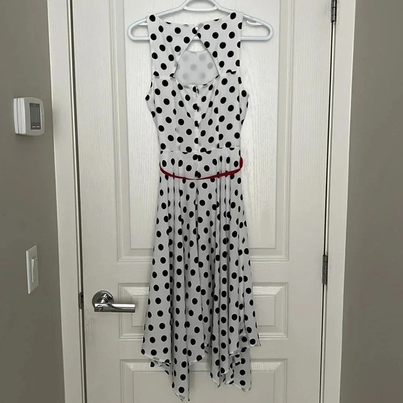 NWT Ricki’s Polka Dot Midi Dress | Women’s Size 2 - Picture 4 of 9